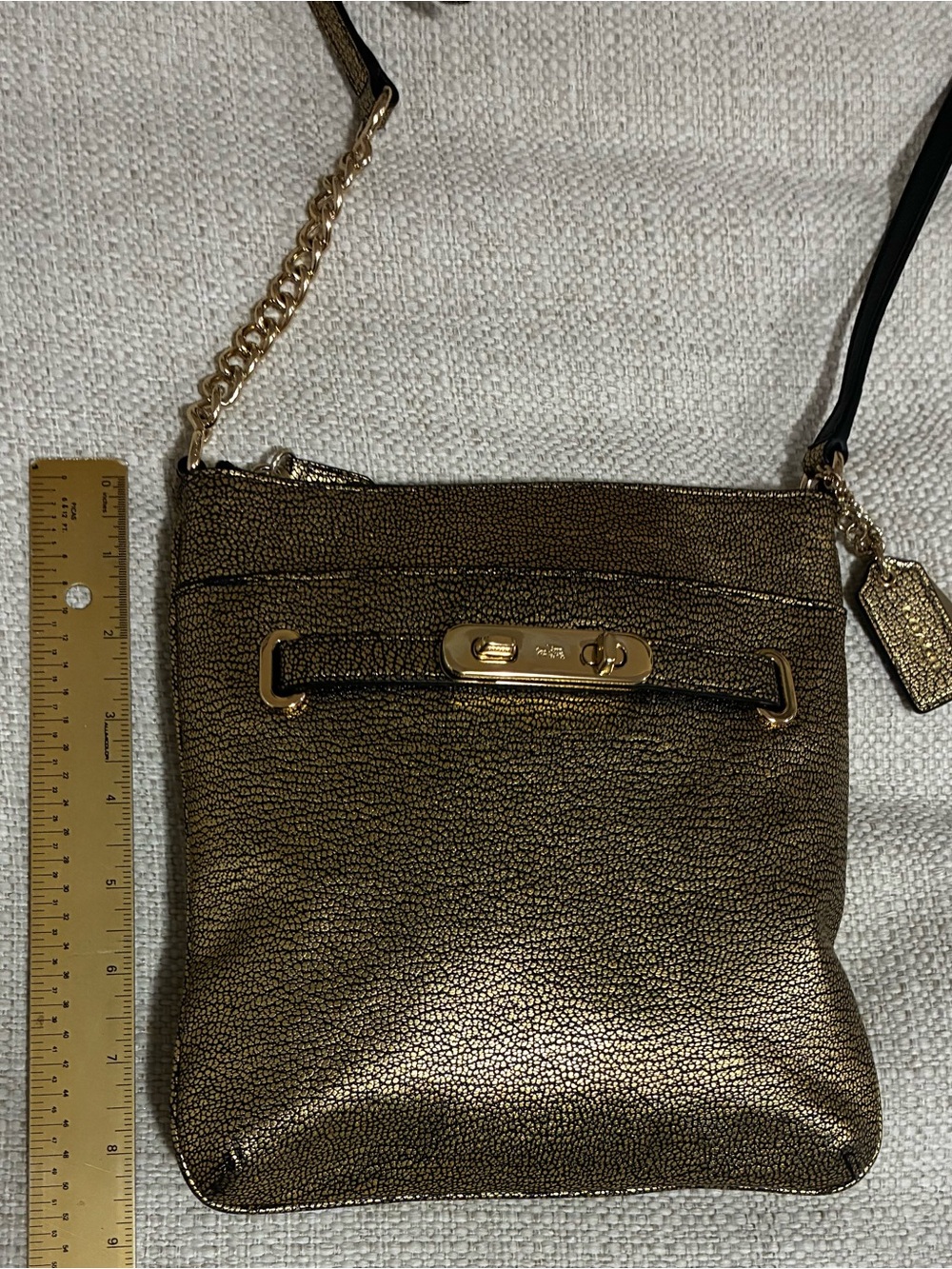 Coach NWOT Gold Metallic Swagger Swingpack in Polished Pebble Leather - Picture 10 of 14